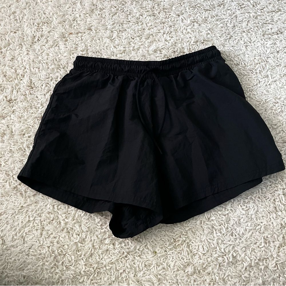 black adidas gym shorts size xs